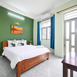 montana-aparment-saigon-airport.hotelsvungtau.com/